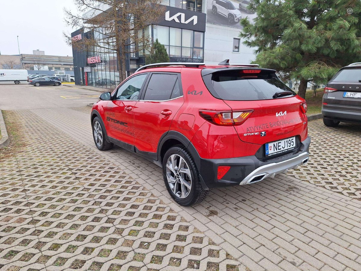 Kia Stonic Visureigis / Krosoveris Benzinas