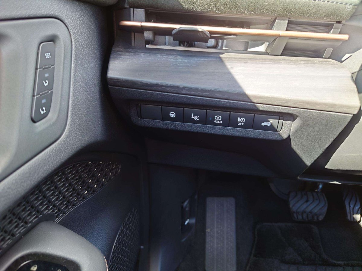 Nissan ARIYA Visureigis / Krosoveris Elektra