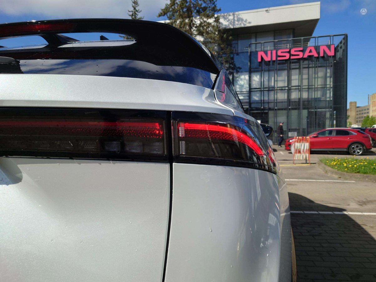 Nissan ARIYA Visureigis / Krosoveris Elektra