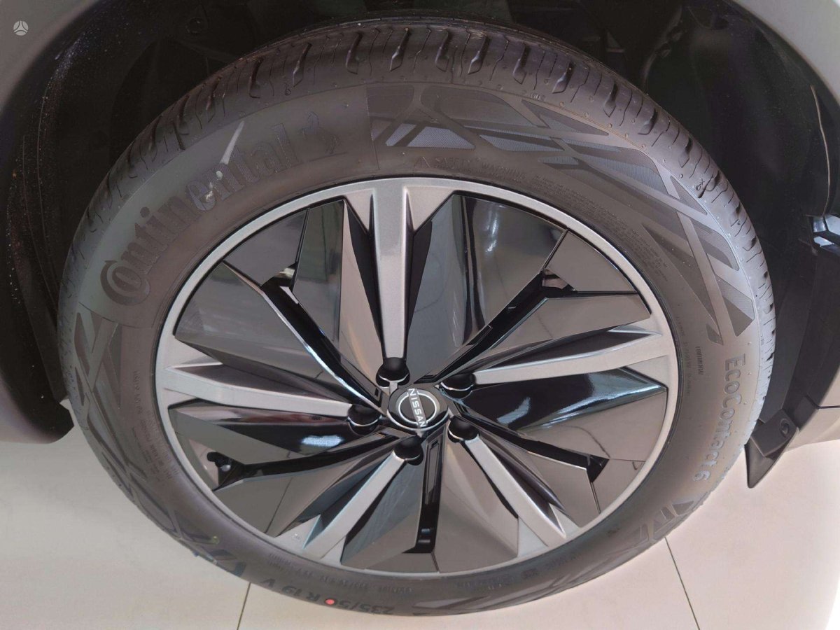 Nissan Qashqai Visureigis / Krosoveris Benzinas / elektra