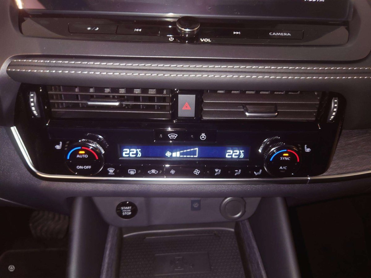 Nissan Qashqai Visureigis / Krosoveris Benzinas / elektra