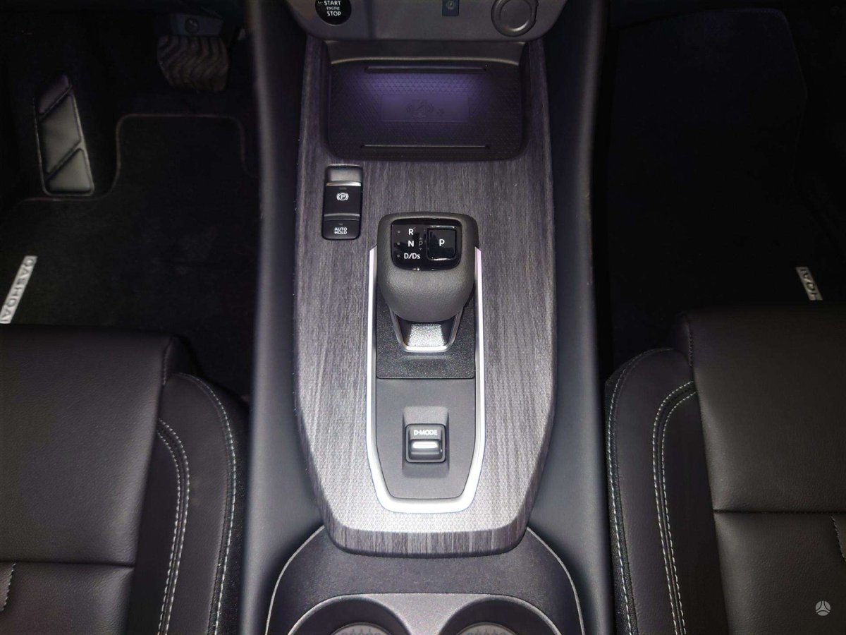 Nissan Qashqai Visureigis / Krosoveris Benzinas / elektra