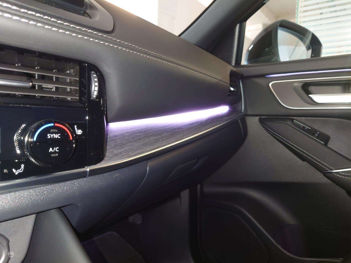 Nissan Qashqai Visureigis / Krosoveris Benzinas / elektra