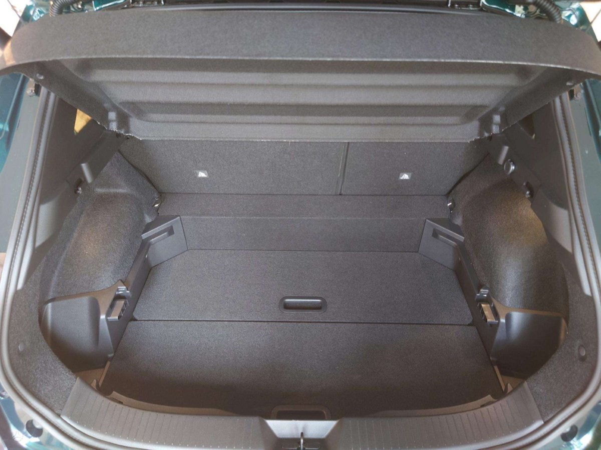 Nissan Qashqai Visureigis / Krosoveris Benzinas / elektra