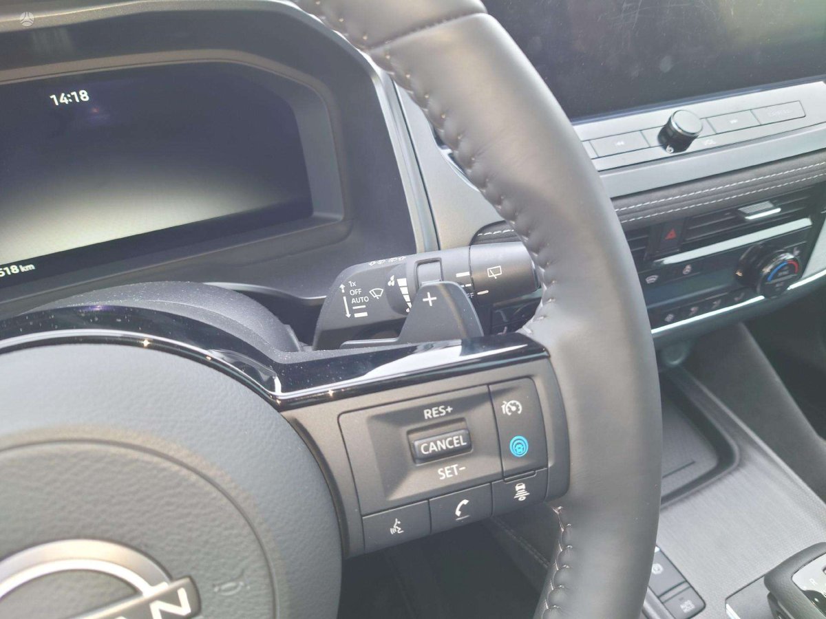 Nissan Qashqai Visureigis / Krosoveris Benzinas / elektra