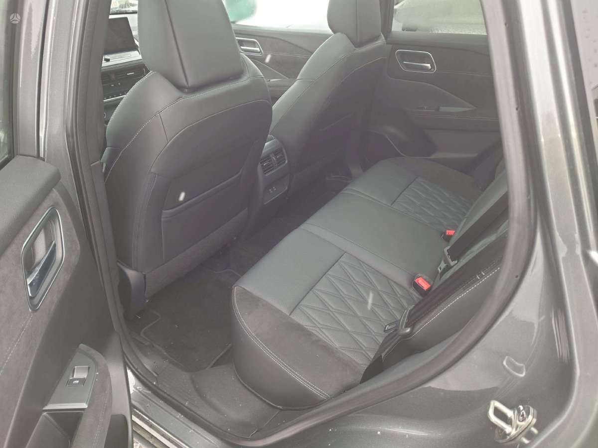Nissan Qashqai Visureigis / Krosoveris Benzinas / elektra