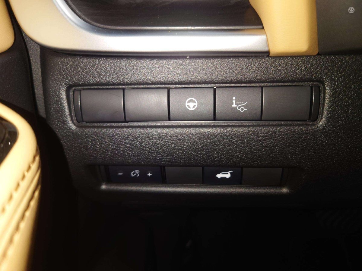 Nissan X-Trail Visureigis / Krosoveris Benzinas / elektra