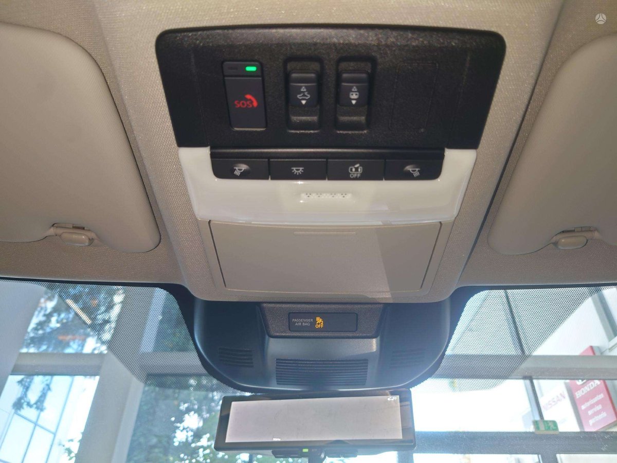 Nissan X-Trail Visureigis / Krosoveris Benzinas / elektra