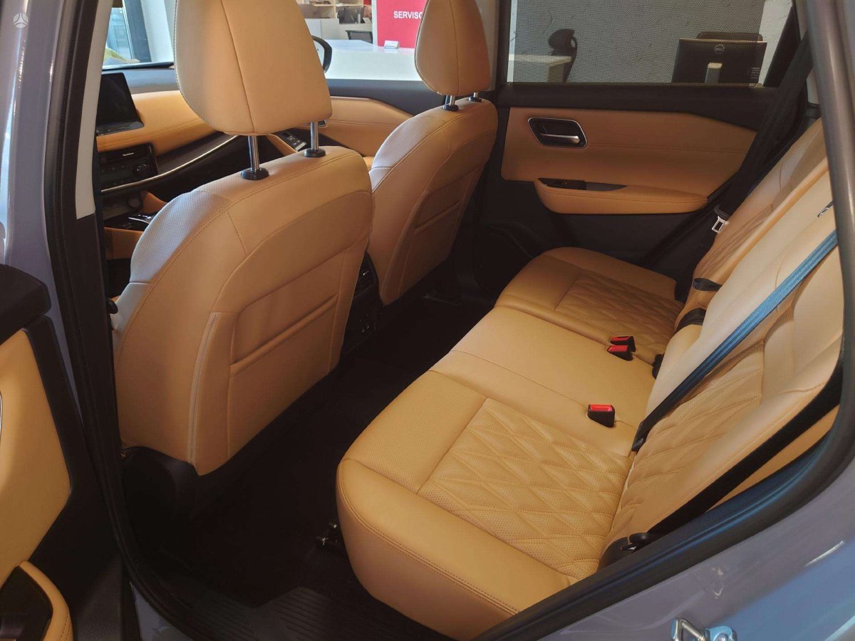 Nissan X-Trail Visureigis / Krosoveris Benzinas / elektra