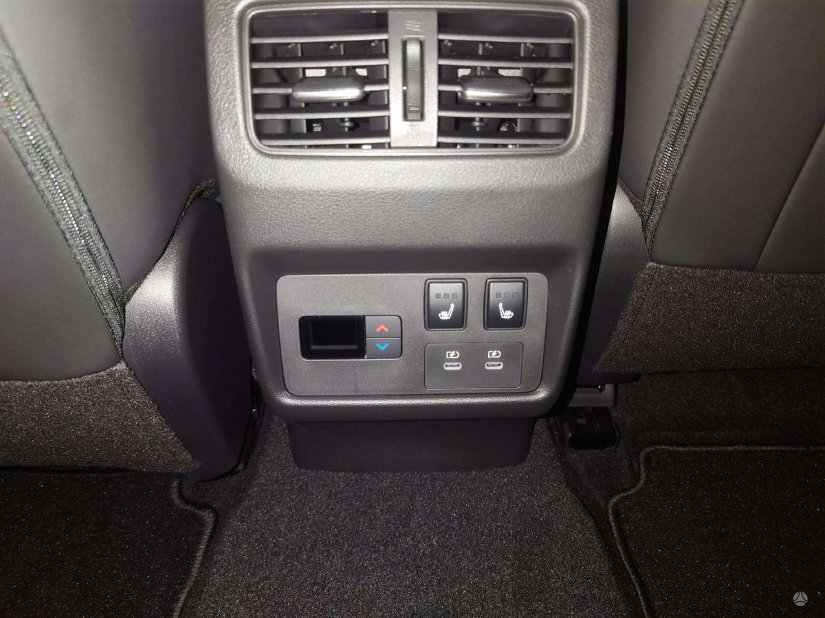 Nissan X-Trail Visureigis / Krosoveris Benzinas / elektra