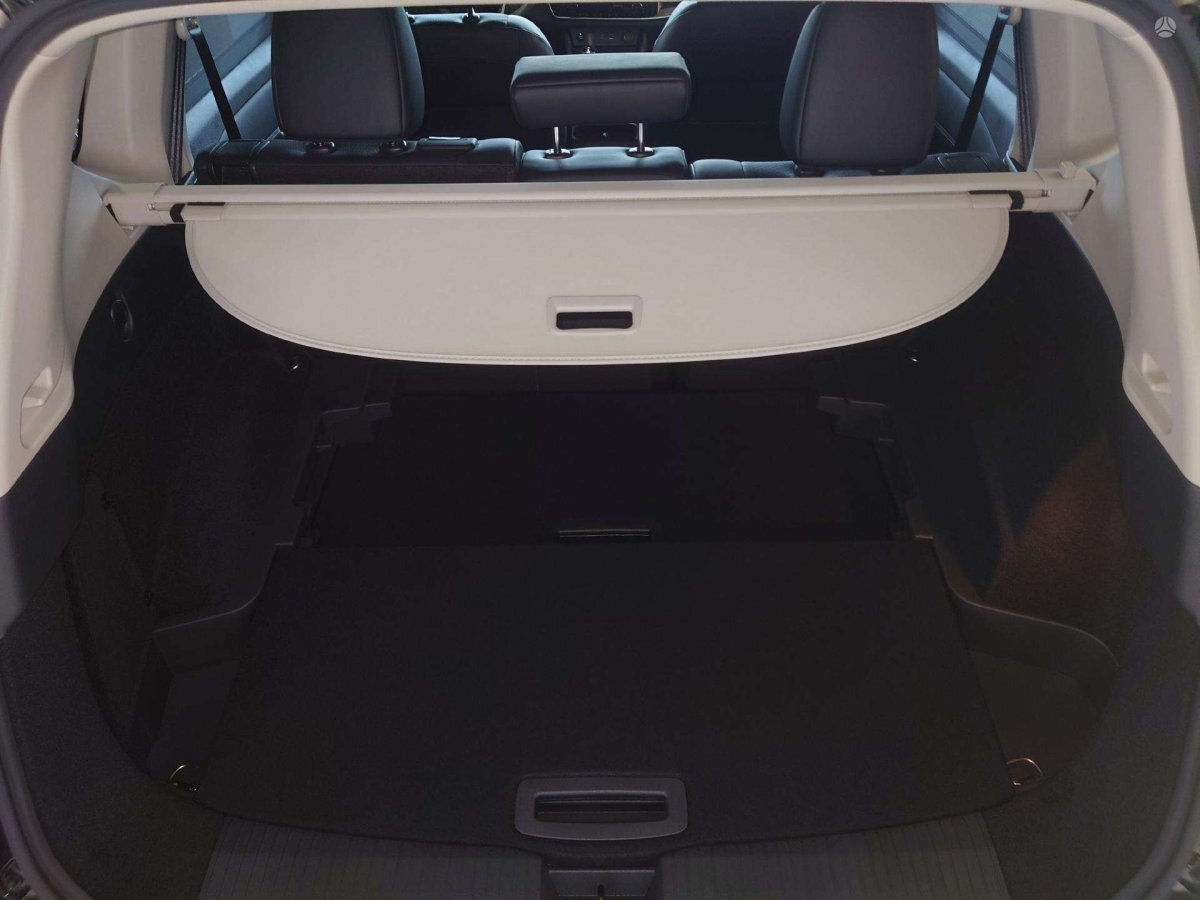 Nissan X-Trail Visureigis / Krosoveris Benzinas / elektra