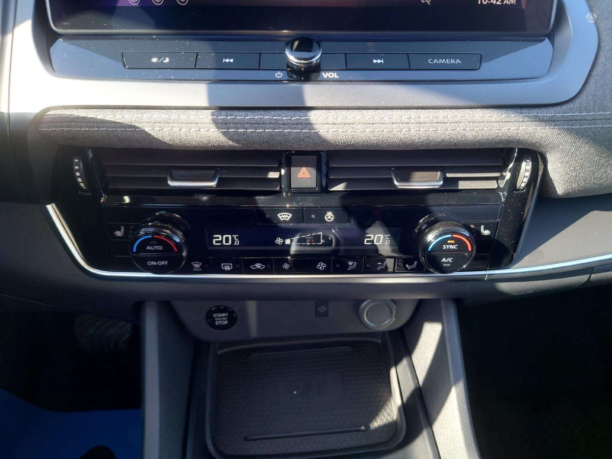 Nissan Qashqai Visureigis / Krosoveris Benzinas / elektra