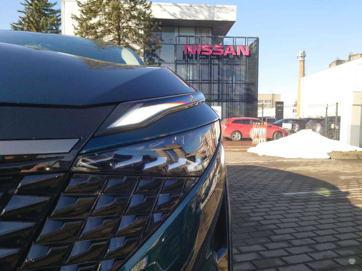 Nissan Qashqai Visureigis / Krosoveris Benzinas / elektra