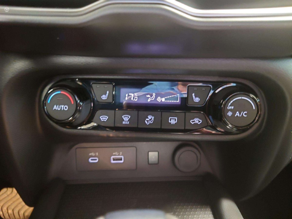 Nissan Juke Visureigis / Krosoveris Benzinas