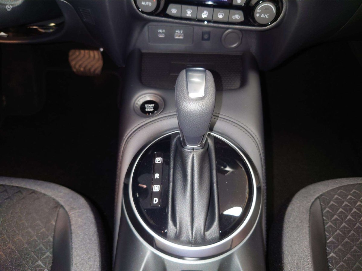 Nissan Juke Visureigis / Krosoveris Benzinas