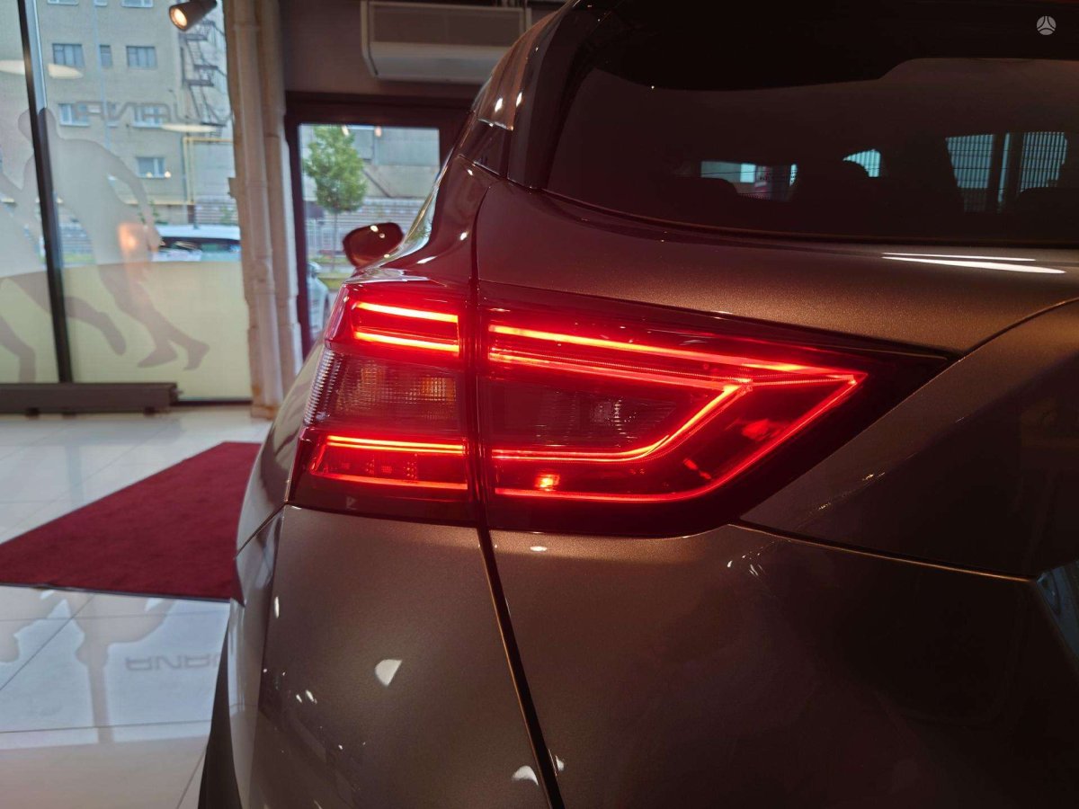 Nissan Juke Visureigis / Krosoveris Benzinas