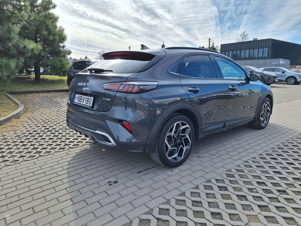 Kia XCeed Visureigis / Krosoveris Benzinas