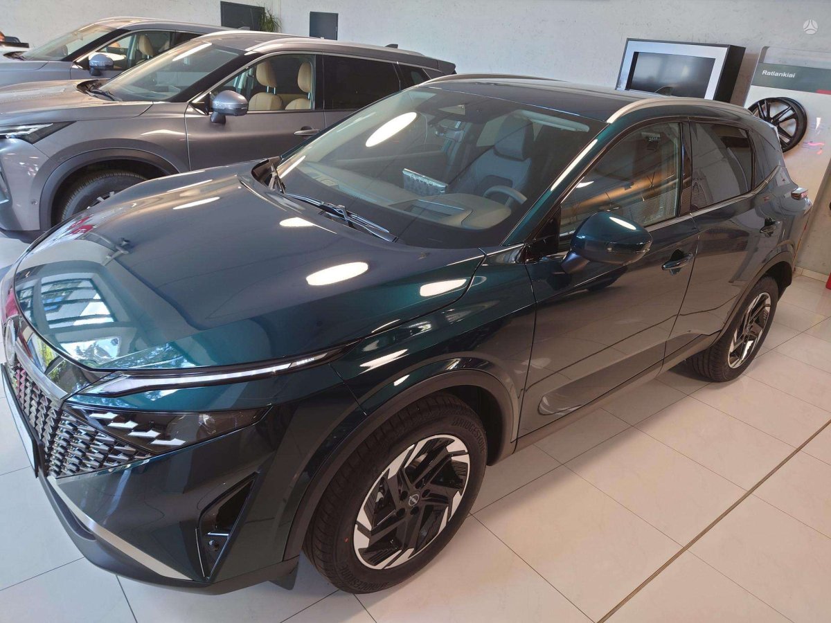Nissan Qashqai Visureigis / Krosoveris Benzinas / elektra