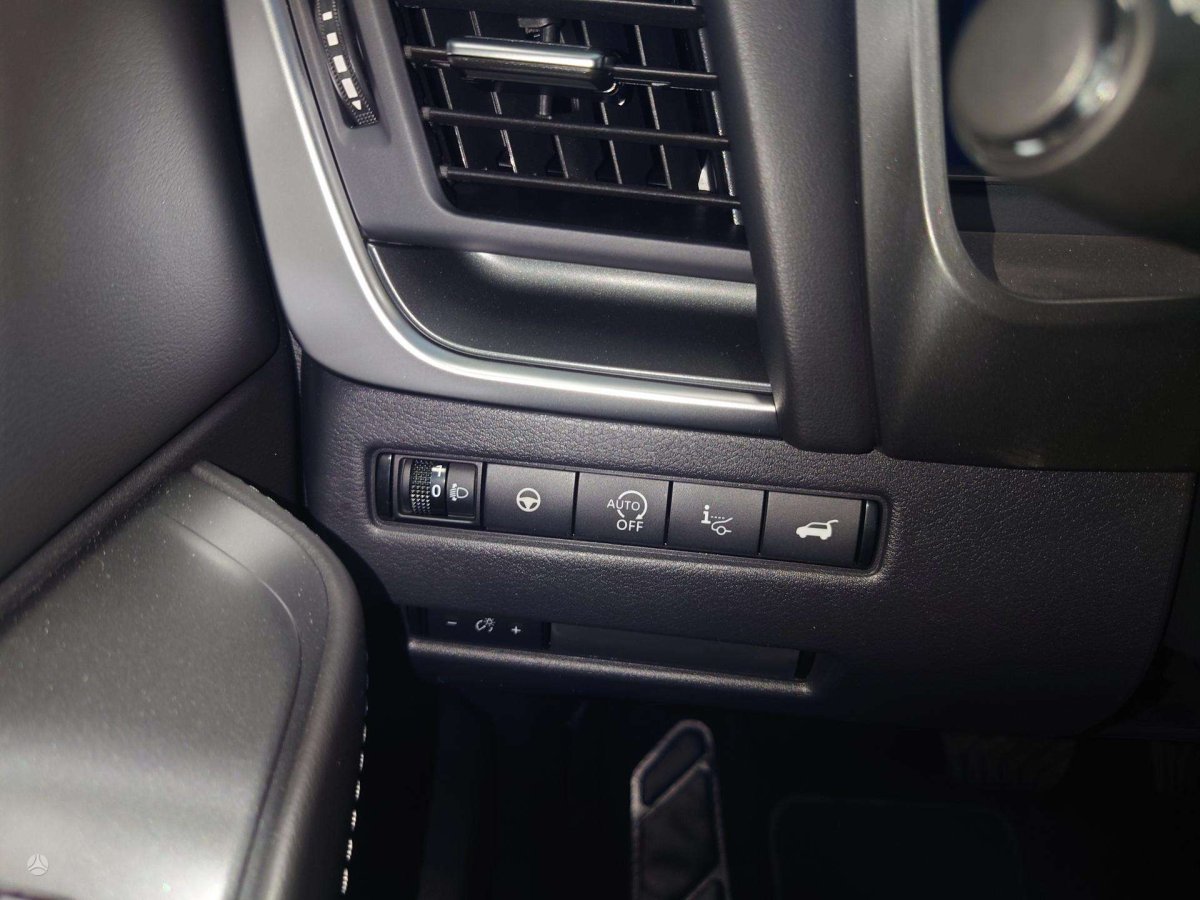 Nissan Qashqai Visureigis / Krosoveris Benzinas / elektra