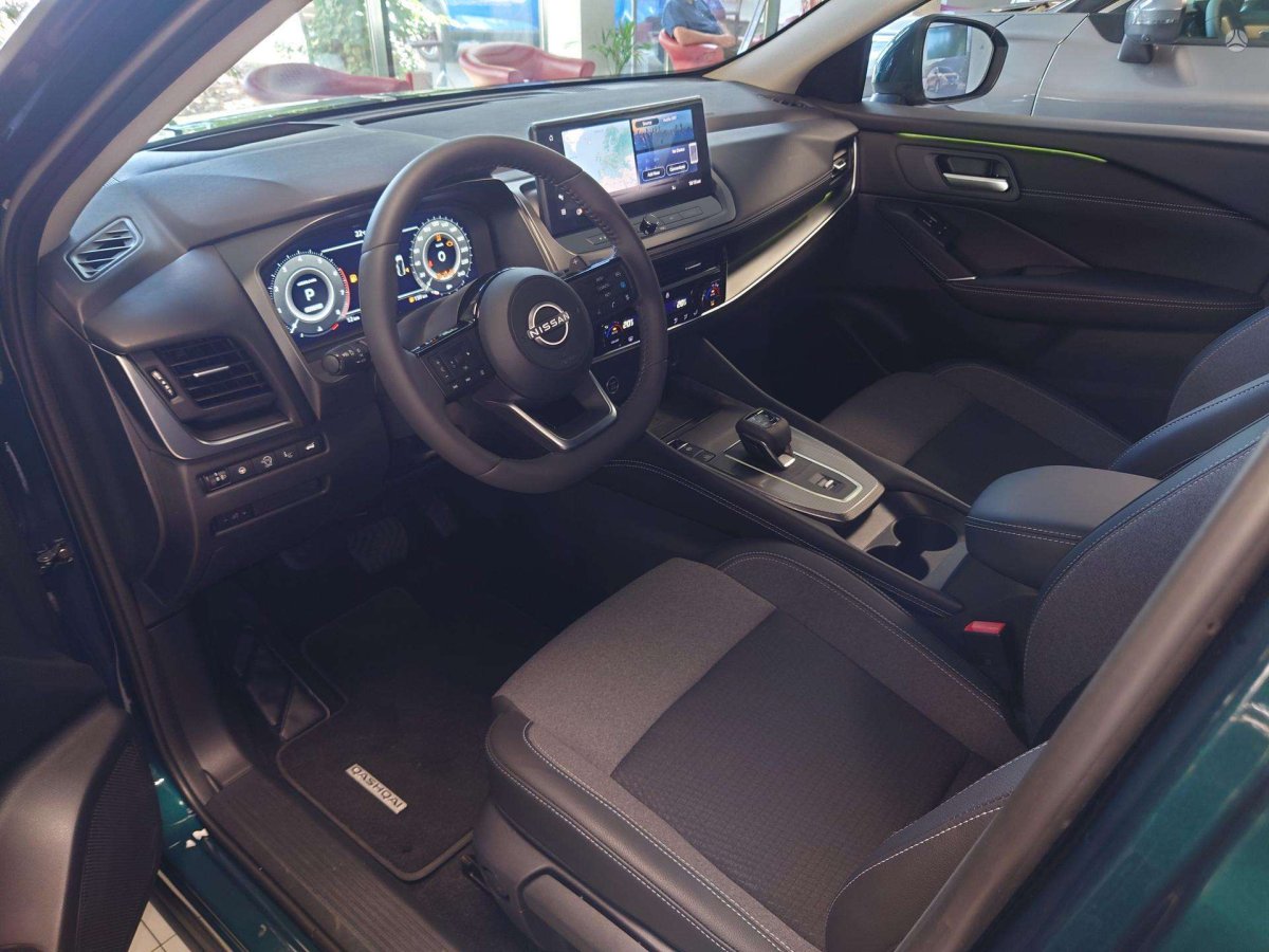 Nissan Qashqai Visureigis / Krosoveris Benzinas / elektra