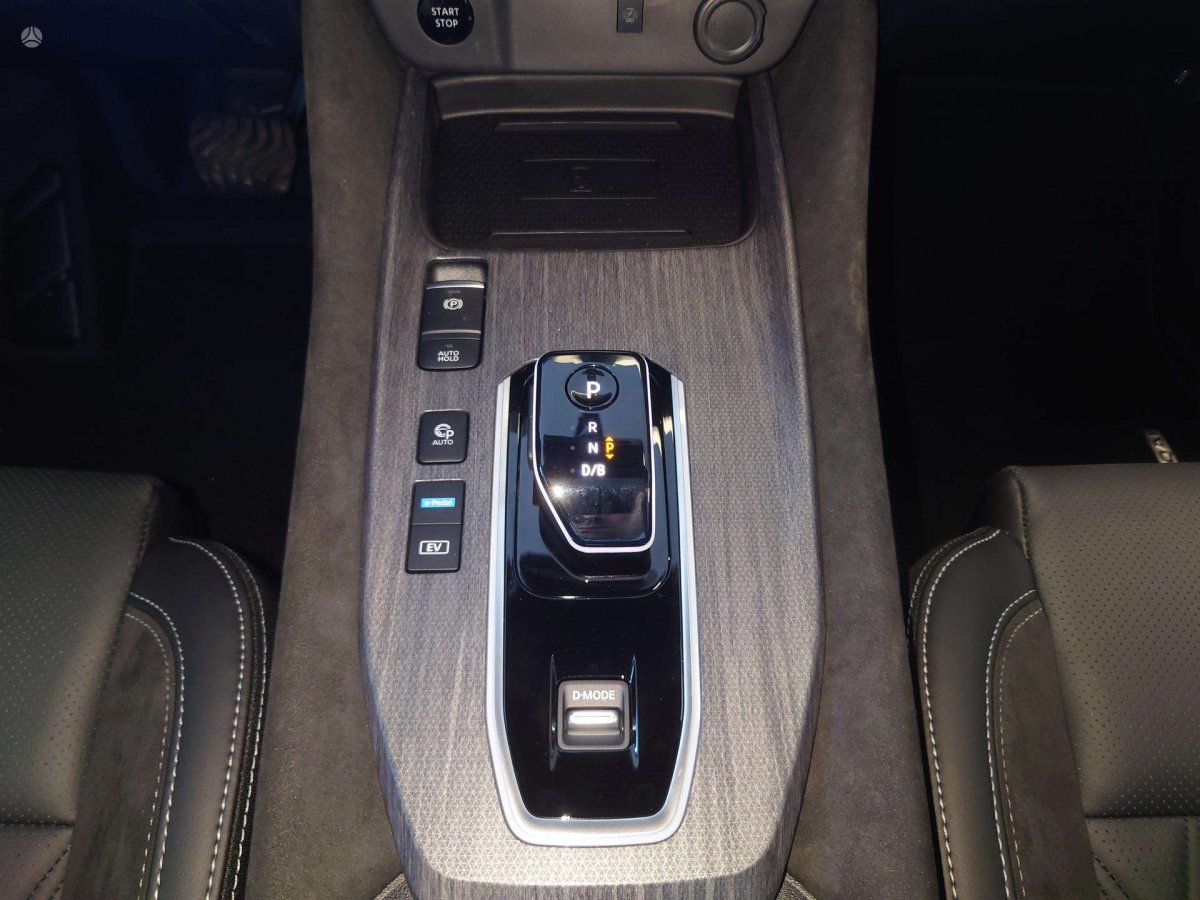 Nissan Qashqai Visureigis / Krosoveris Benzinas / elektra