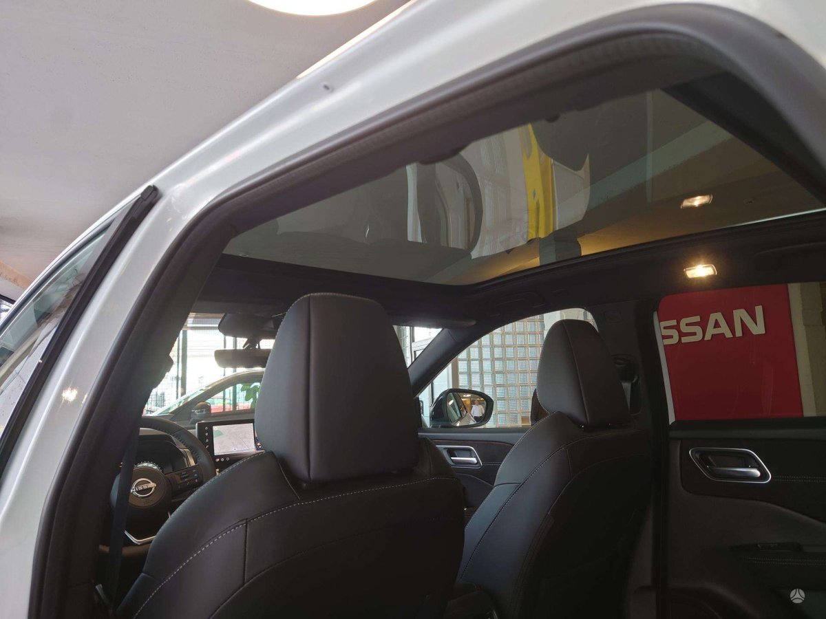 Nissan Qashqai Visureigis / Krosoveris Benzinas / elektra