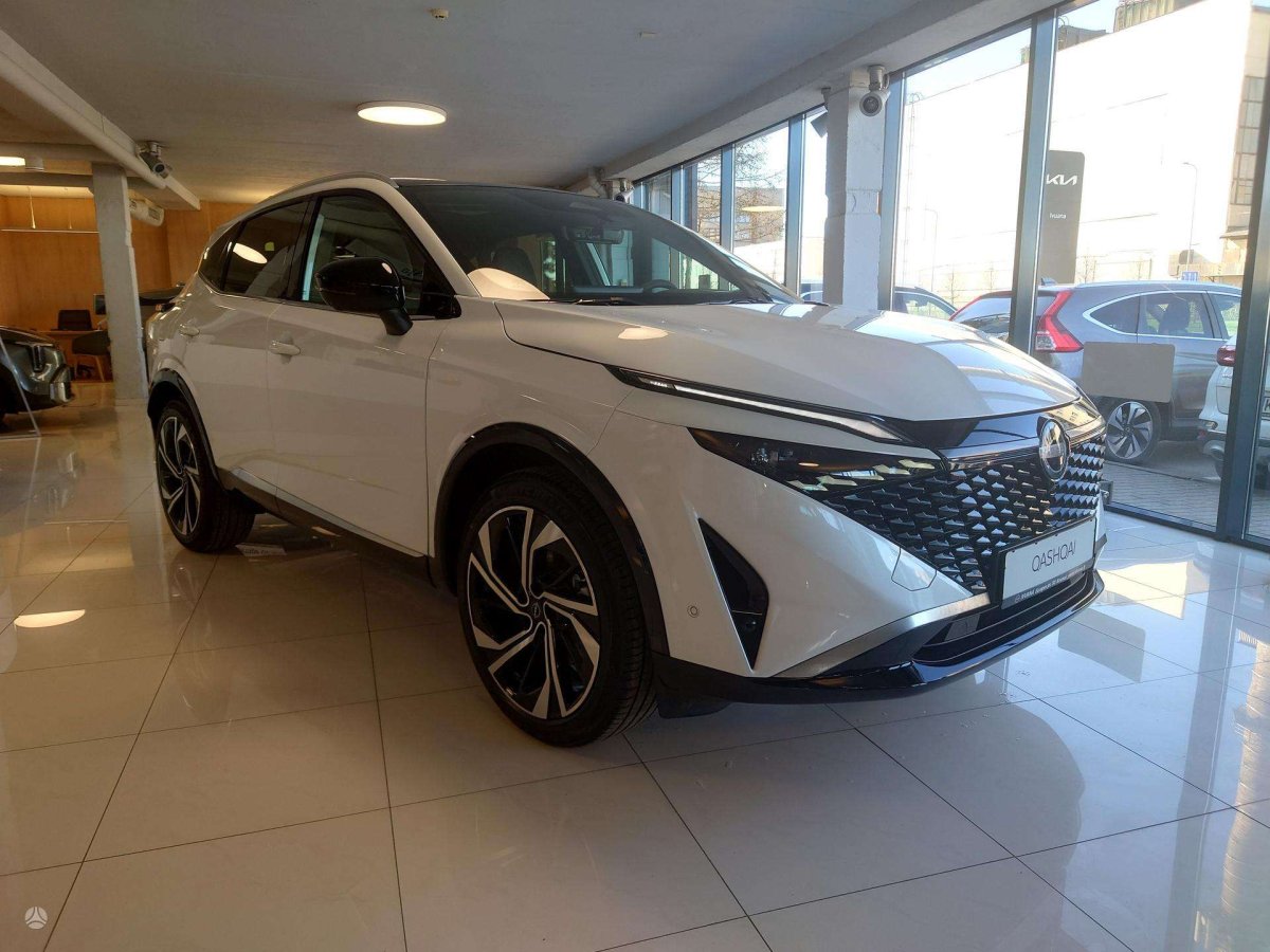 Nissan Qashqai Visureigis / Krosoveris Benzinas / elektra