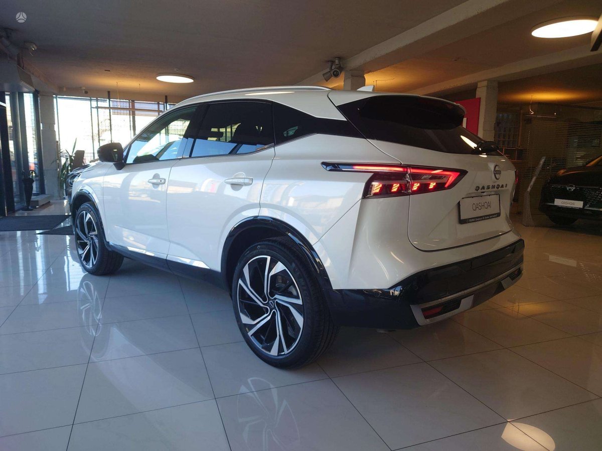 Nissan Qashqai Visureigis / Krosoveris Benzinas / elektra