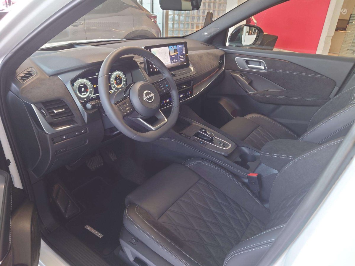 Nissan Qashqai Visureigis / Krosoveris Benzinas / elektra