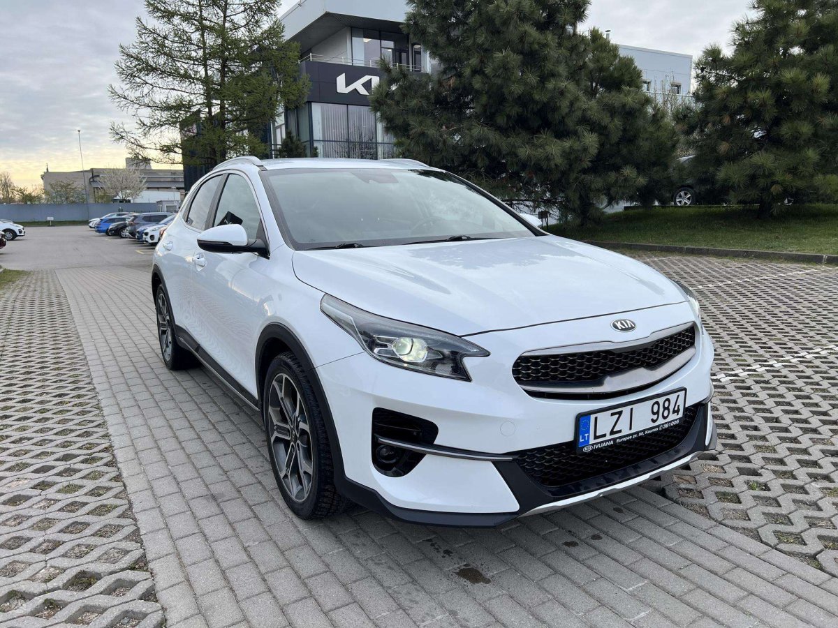 Kia XCeed Visureigis / Krosoveris Benzinas