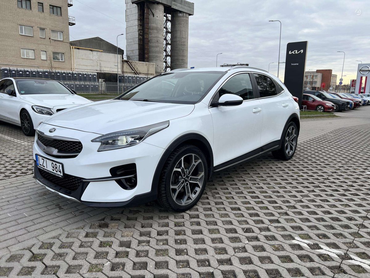 Kia XCeed Visureigis / Krosoveris Benzinas