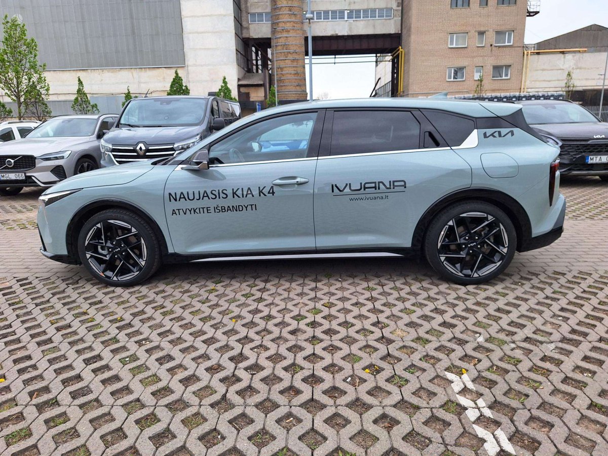 Kia K4 Hečbekas Benzinas