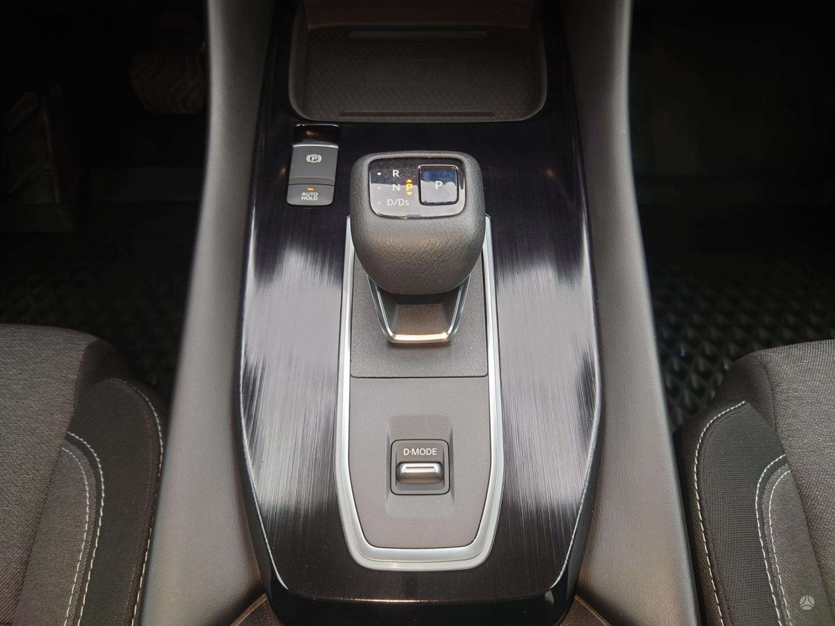 Nissan Qashqai Visureigis / Krosoveris Benzinas / elektra
