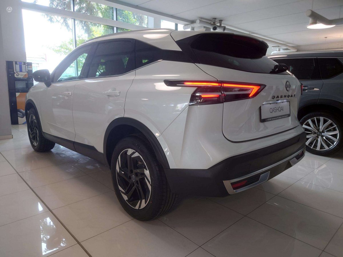 Nissan Qashqai Visureigis / Krosoveris Benzinas / elektra