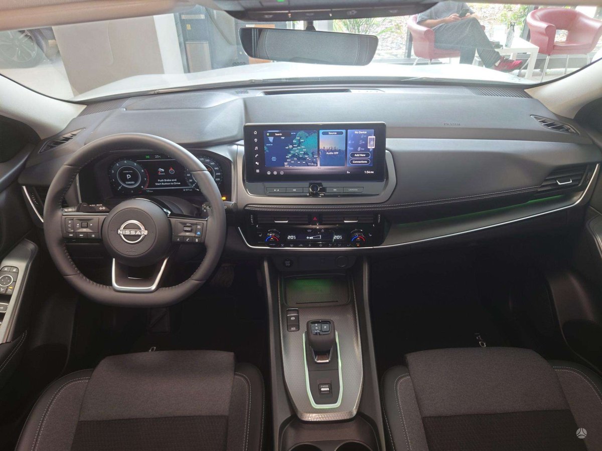 Nissan Qashqai Visureigis / Krosoveris Benzinas / elektra