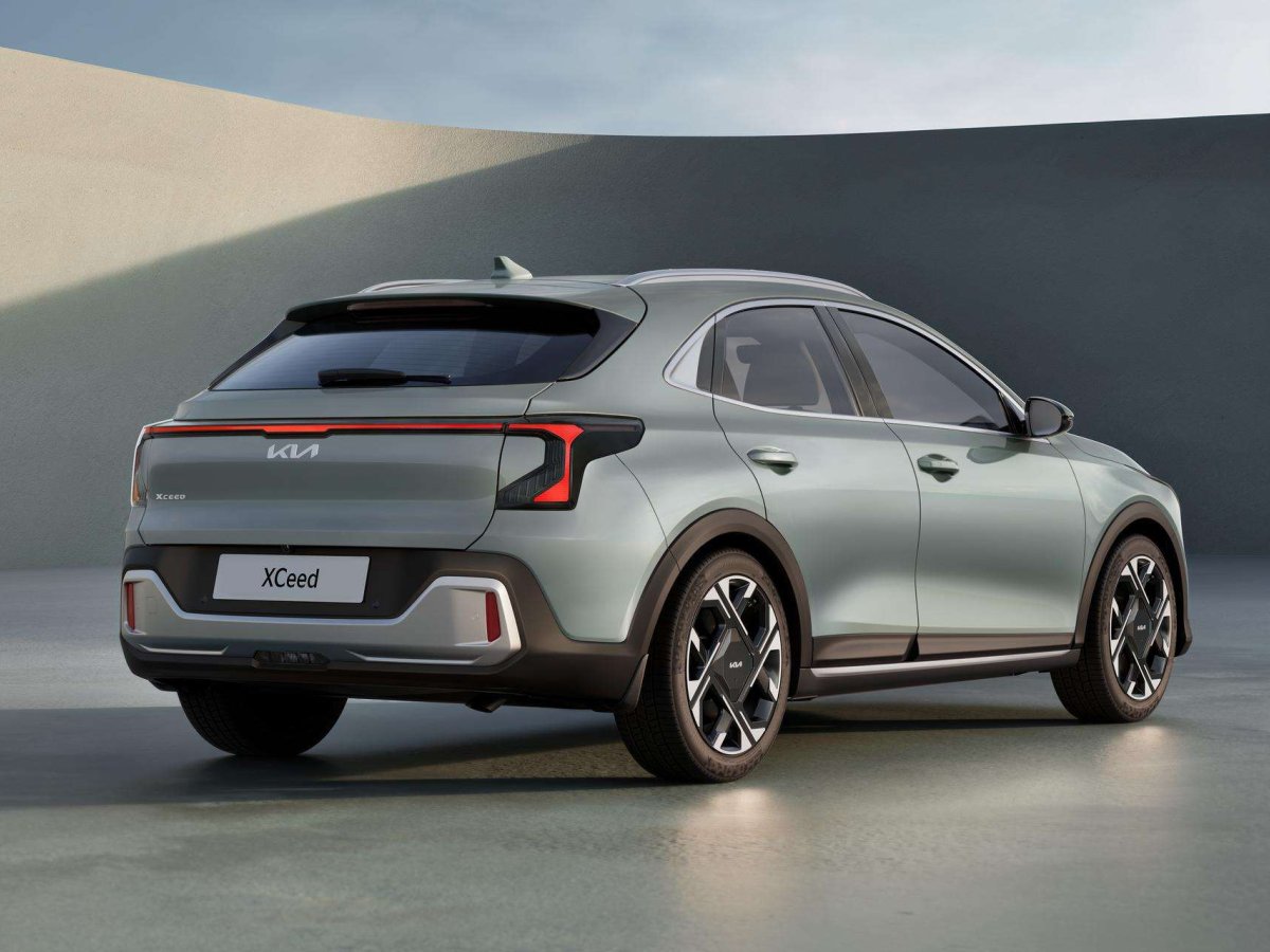 Kia XCeed Visureigis / Krosoveris Benzinas