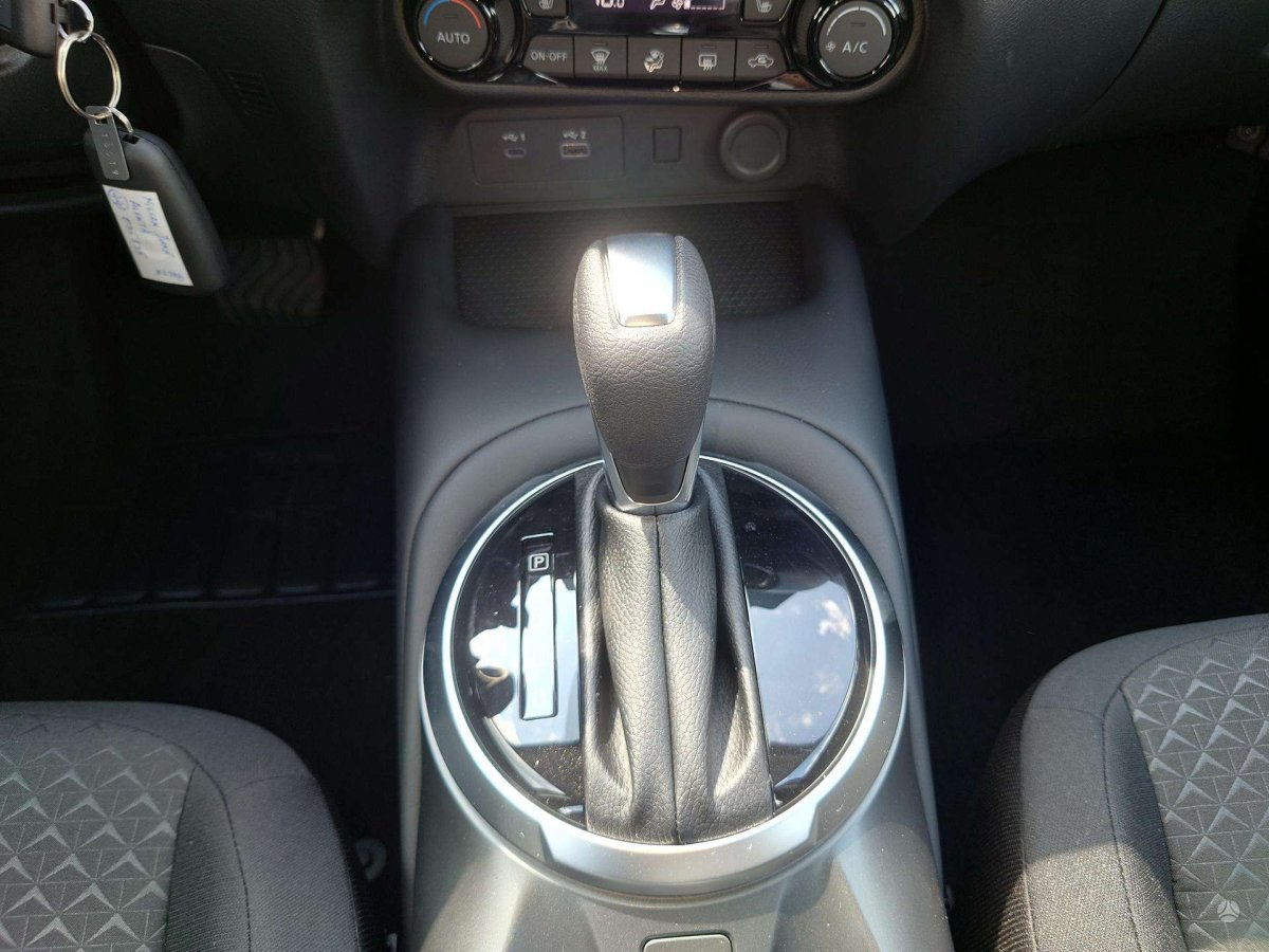 Nissan Juke Visureigis / Krosoveris Benzinas