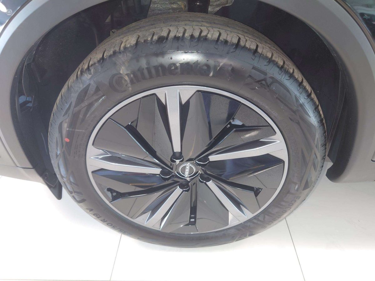 Nissan Qashqai Visureigis / Krosoveris Benzinas / elektra