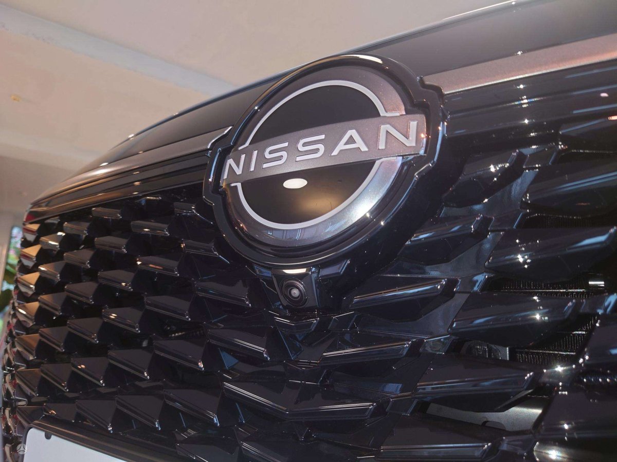 Nissan Qashqai Visureigis / Krosoveris Benzinas / elektra