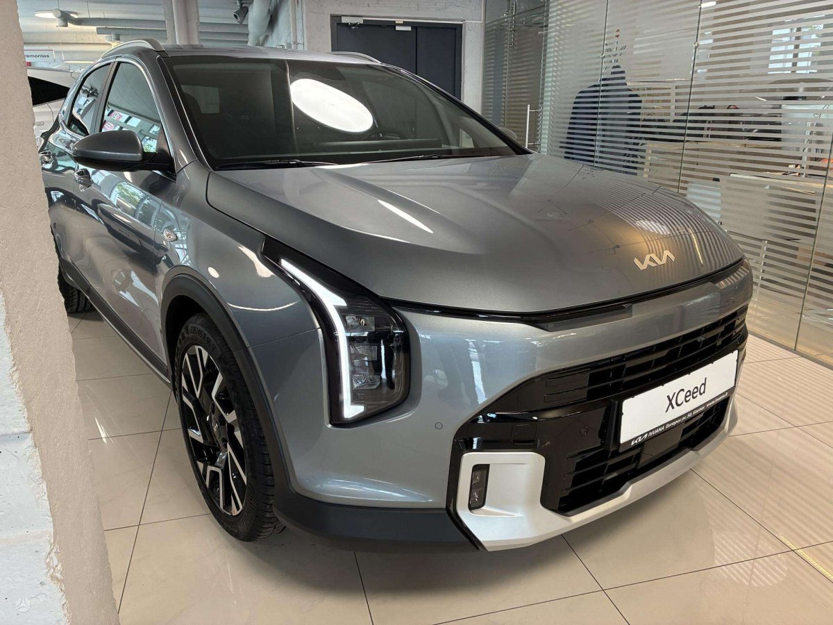 Kia XCeed Visureigis / Krosoveris Benzinas