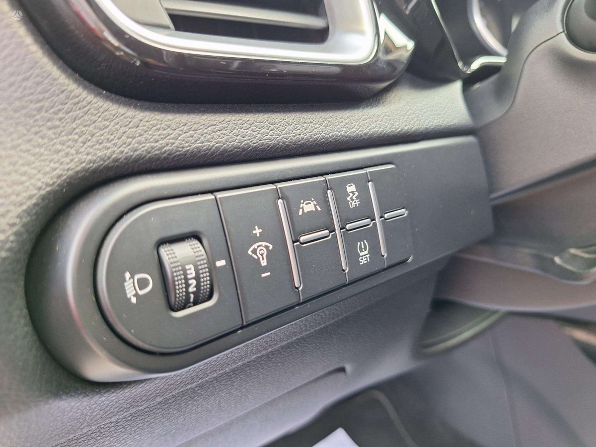 Kia XCeed Visureigis / Krosoveris Benzinas