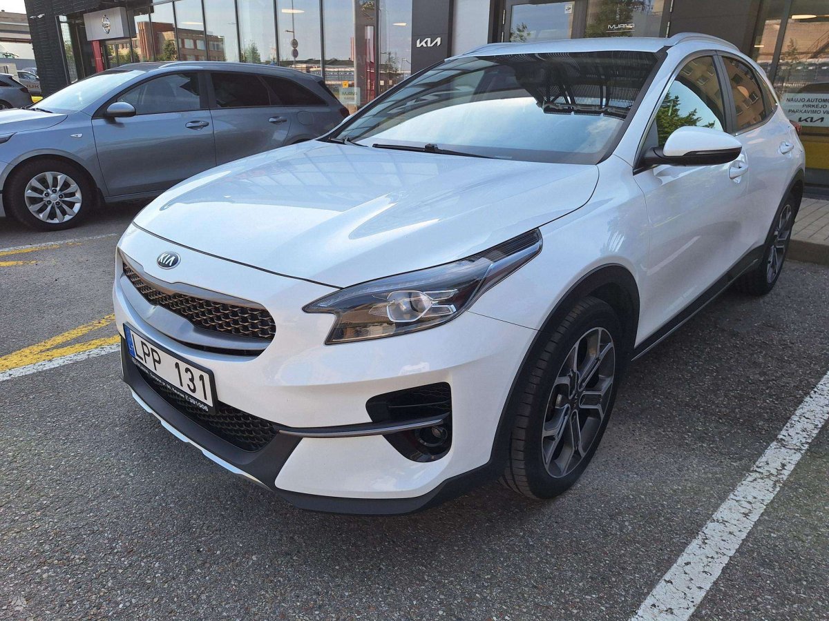 Kia XCeed Visureigis / Krosoveris Benzinas