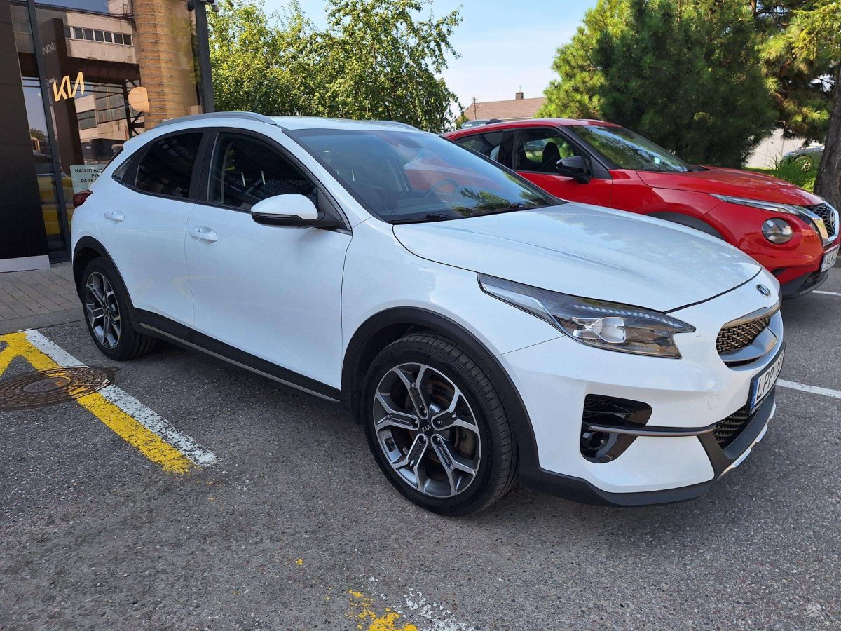 Kia XCeed Visureigis / Krosoveris Benzinas