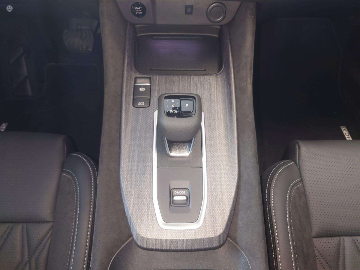 Nissan Qashqai Visureigis / Krosoveris Benzinas / elektra