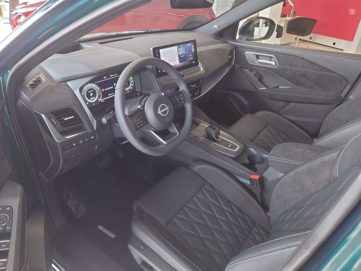 Nissan Qashqai Visureigis / Krosoveris Benzinas / elektra