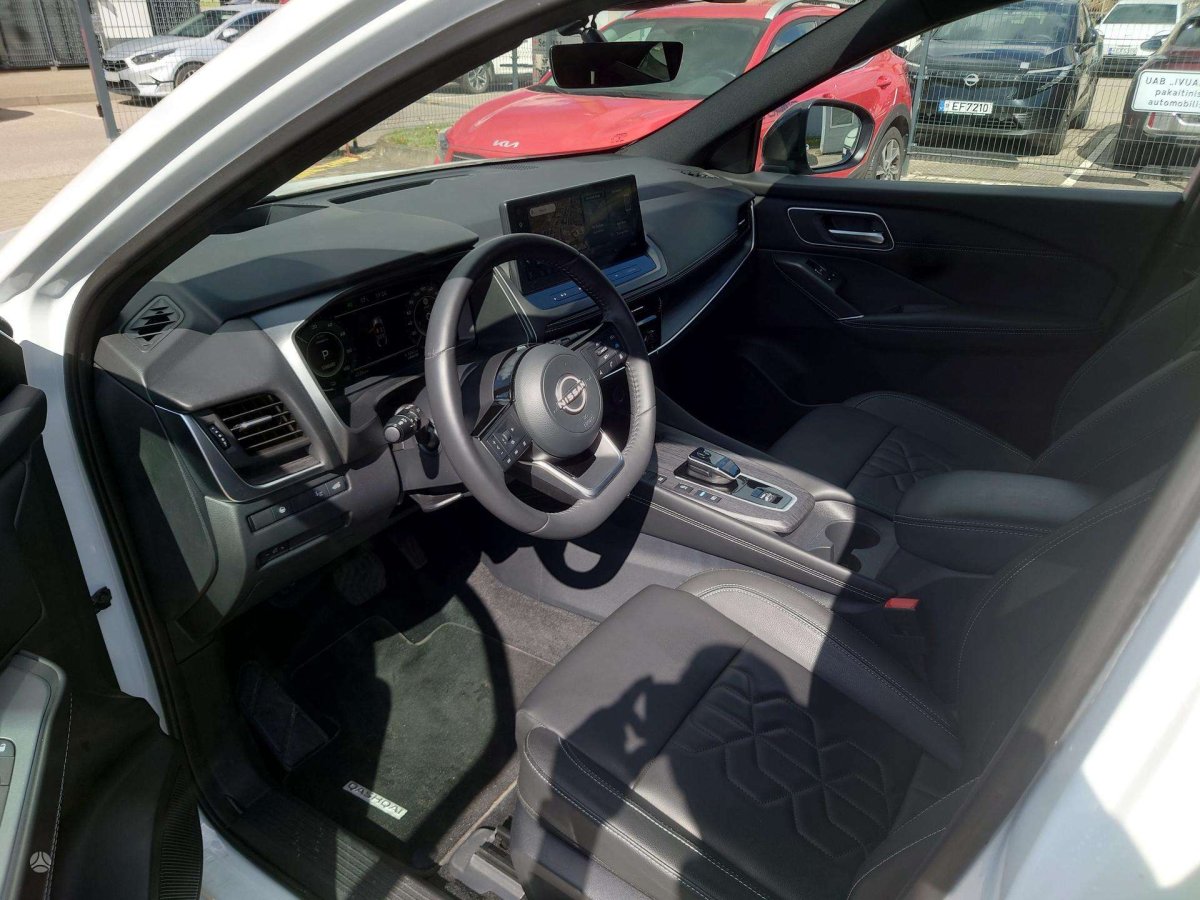 Nissan Qashqai Visureigis / Krosoveris Benzinas / elektra