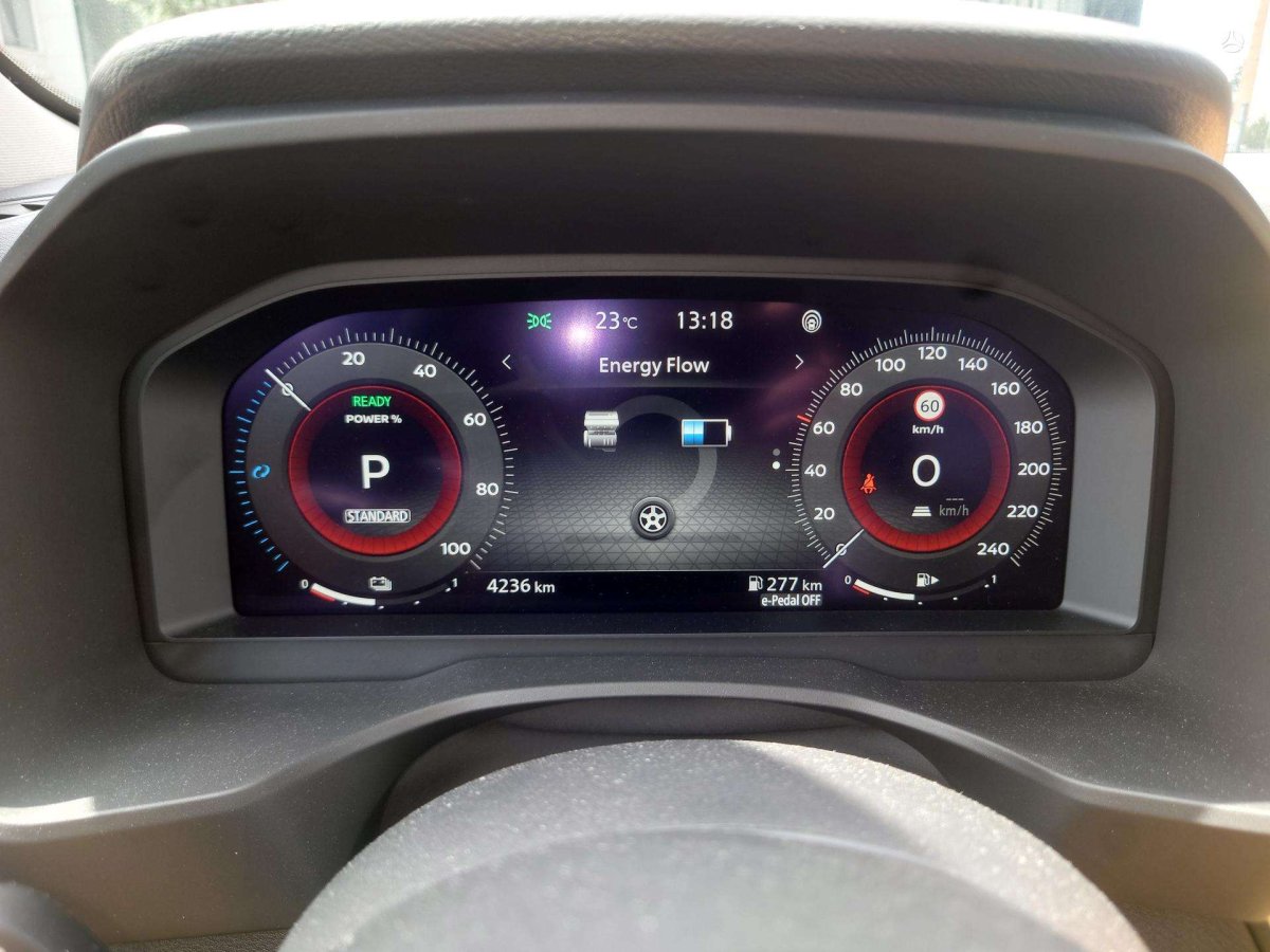 Nissan X-Trail Visureigis / Krosoveris Benzinas / elektra