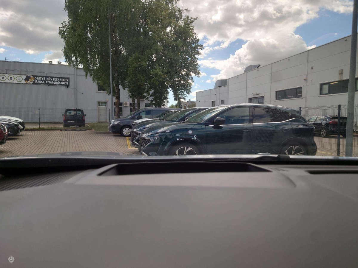 Nissan X-Trail Visureigis / Krosoveris Benzinas / elektra