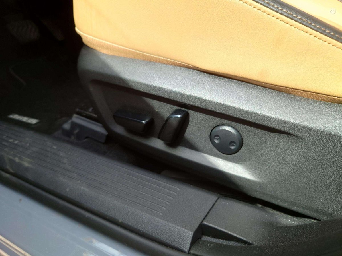 Nissan X-Trail Visureigis / Krosoveris Benzinas / elektra