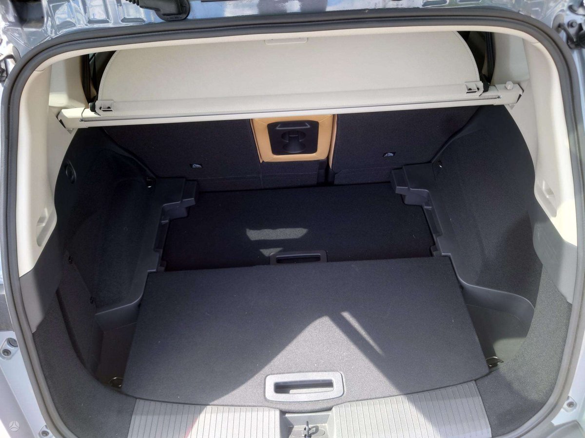 Nissan X-Trail Visureigis / Krosoveris Benzinas / elektra